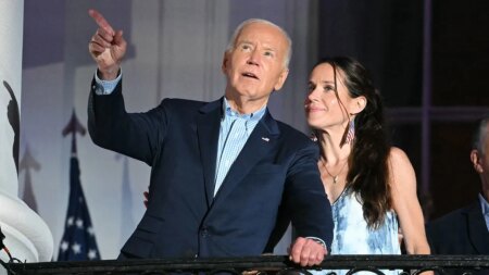Ashley Biden deletes social media post attacking soon-to-be-ex husband amid divorce filing: reports