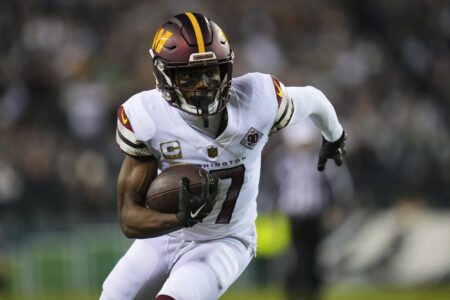 Commanders Coach Drops Unfortunate Terry McLaurin Update