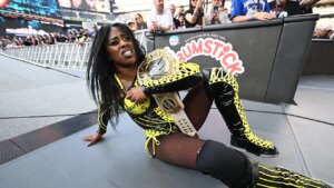 WWE star Naomi announces pregnancy, relinquishes women’s championship