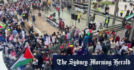 Forrest Place full as Perth crowds join national pro-Palestine rally
