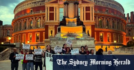 Protest disrupts Melbourne orchestra’s London show