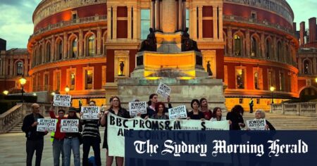 Pianist cancelled by MSO says orchestra’s brand has ‘nosedived’ after London protest