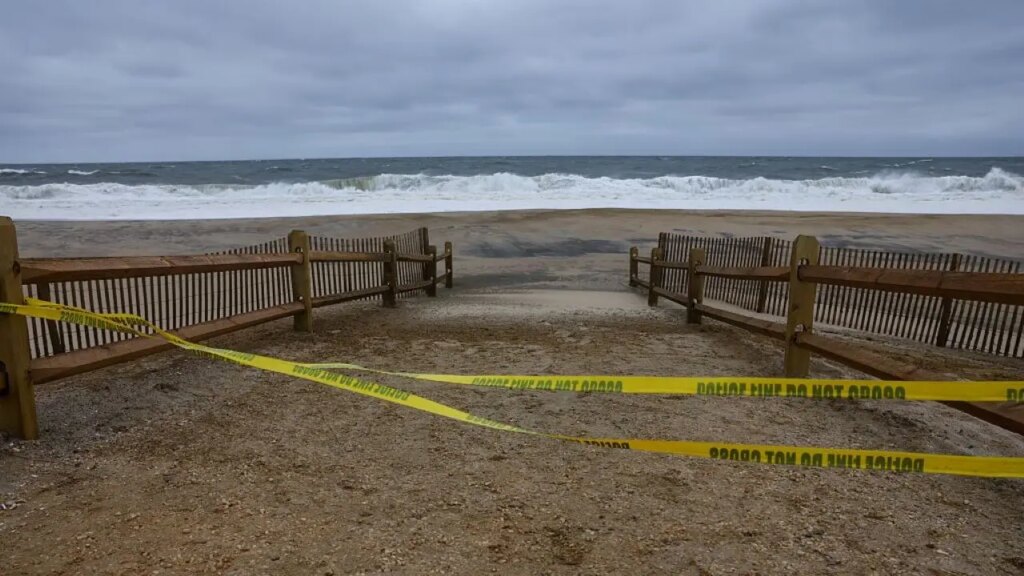 East Coast beaches hit with ‘fecal contamination’ warnings ahead of Labor Day weekend