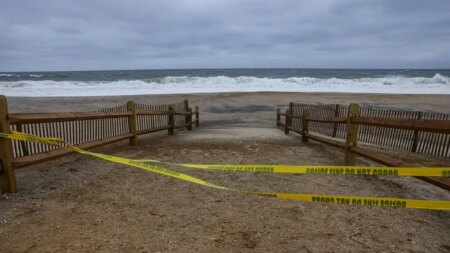 East Coast beaches hit with ‘fecal contamination’ warnings ahead of Labor Day weekend