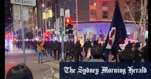 Neo-Nazis march in Melbourne CBD, given escort by police officers
