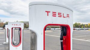 Tesla to Pay 3M After Jury Finds It Partly Liable for Fatal Autopilot Crash