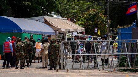 Thailand returns some Cambodian soldiers ahead of key border talks