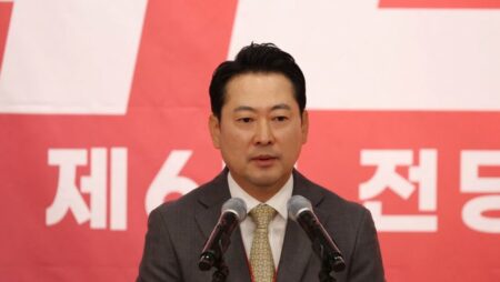 South Korea opposition party picks backer of ousted President Yoon as leader