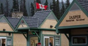 Jasper officials push for new tourism-boosting passenger rail line to Edmonton
