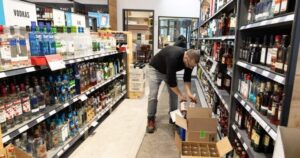 Tariffs: Quebec liquor board prepares to destroy 0,000 worth of American alcohol