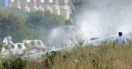 Survivors recall frantic escape 20 years after Air France crash in Toronto