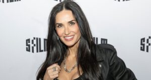 Demi Moore’s ‘Really Simple’ Makeup Includes This  Mascara That Gives a Falsies Effect