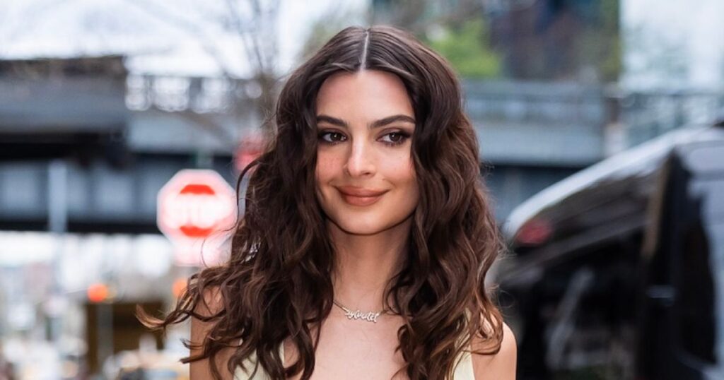 Emily Ratajkowski Flaunts Her Curves in a Sexy Barely-There Bikini