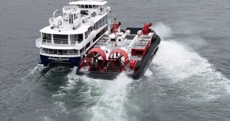 Harbour Cruises yacht runs aground off shores of West Vancouver
