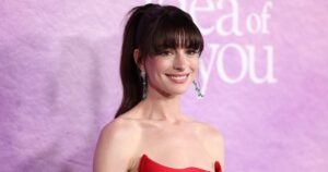 Anne Hathaway’s All-Black Outfit Screams ‘Rich Mom’ — And This Similar Set Feels Like PJs