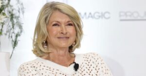 Martha Stewart Swears by This  Drugstore Mascara for Falsies-Like Lashes