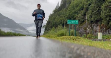 B.C. man running 7 marathons in 7 days to honour his dad who died of cancer