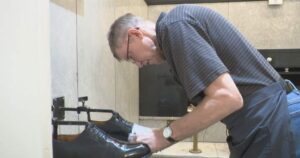 A legacy of shining shoes comes to an end