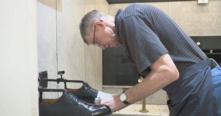 A legacy of shining shoes comes to an end