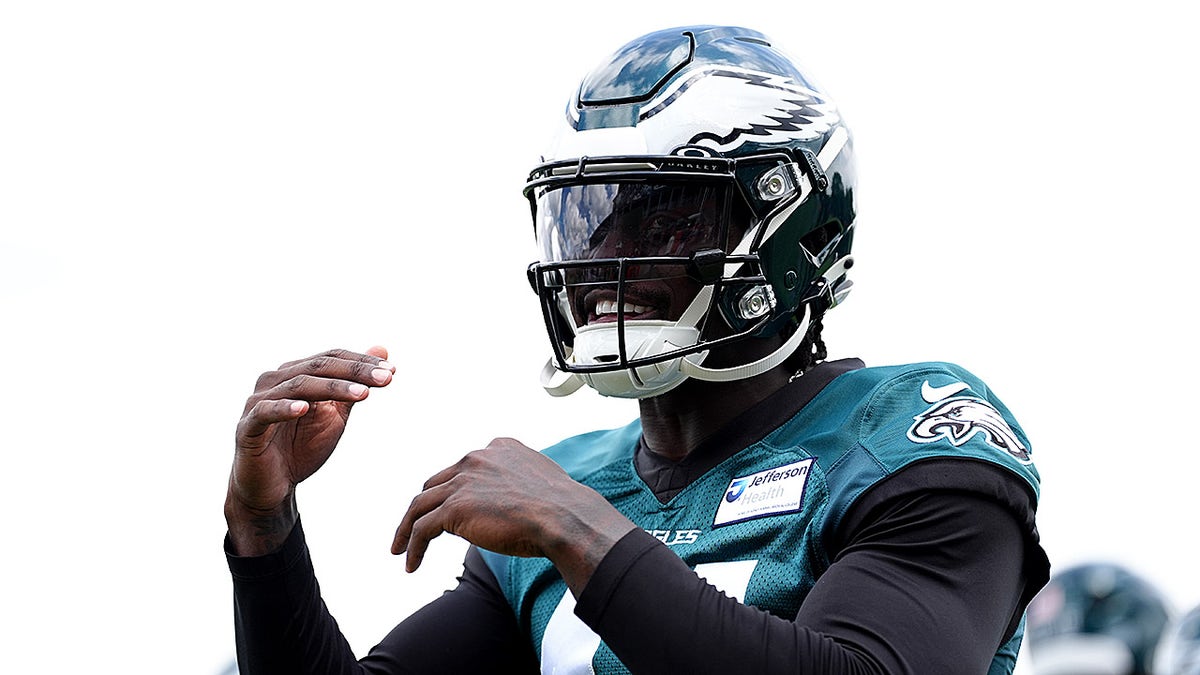 AJ Brown reacts