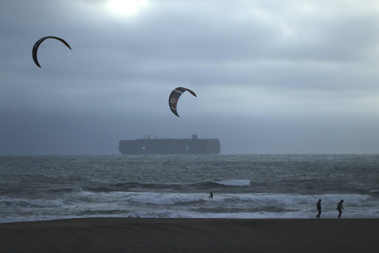 Eerie Video Shows Alaska-Bound Royal Carribean Cruise As Tsunami Threat Looms