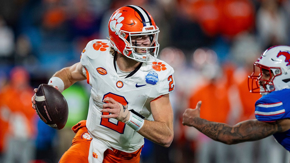 Cade Klubnik in the ACC Championship