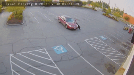 DIY tow job goes horribly wrong as runaway car hits same Washington restaurant multiple times