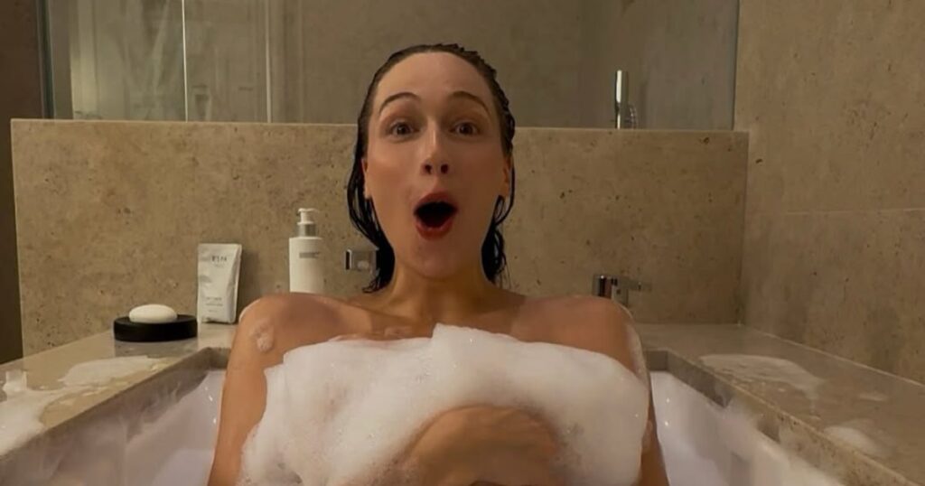 Celebs Who Have Gone Near-Naked While Posing Topless: Elsie Hewitt, More