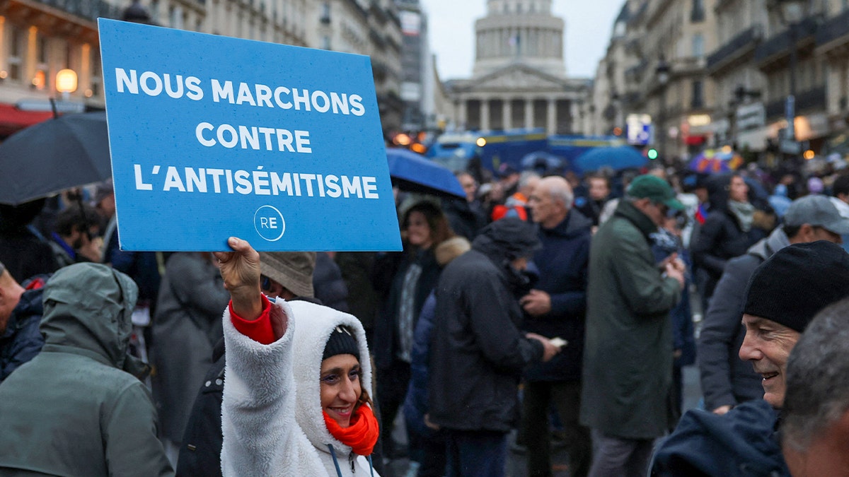 Protest in France against antisemitism