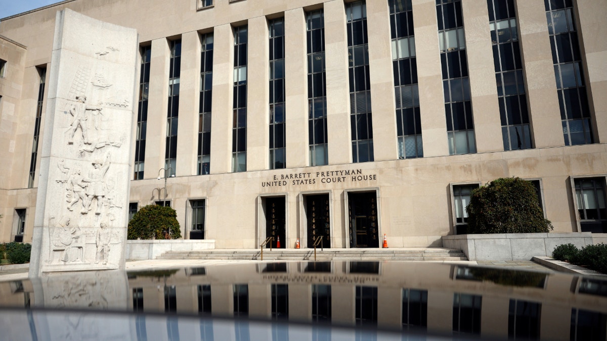 Street view of a federal courthouse