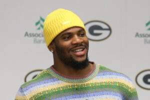 Packers’ Micah Parsons Drops Major Announcement Following Trade