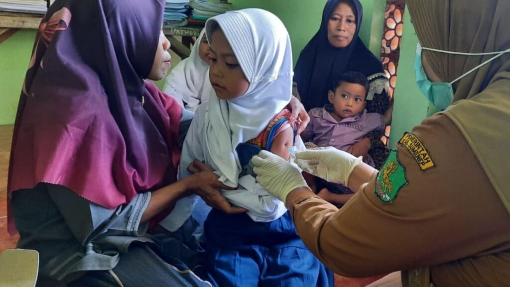 Anti-vaxxers, vaccine hesitancy fuel Indonesia’s measles outbreaks