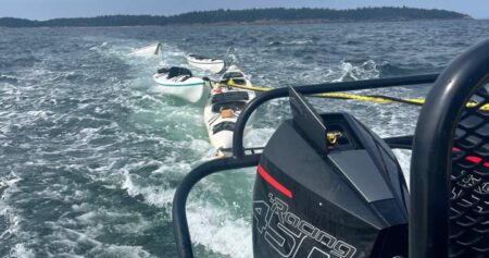 12 kayakers rescued by RCMP in U.S. waters off Washington state