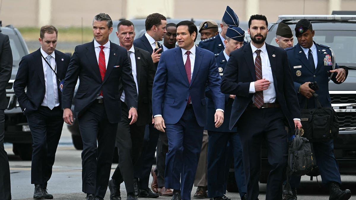US delegation arrives in Alaska for Trump Putin meeting