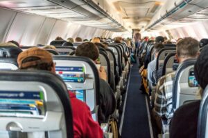 Passenger’s plane etiquette divides internet after blowup over middle seat: ‘Are we missing something here?’