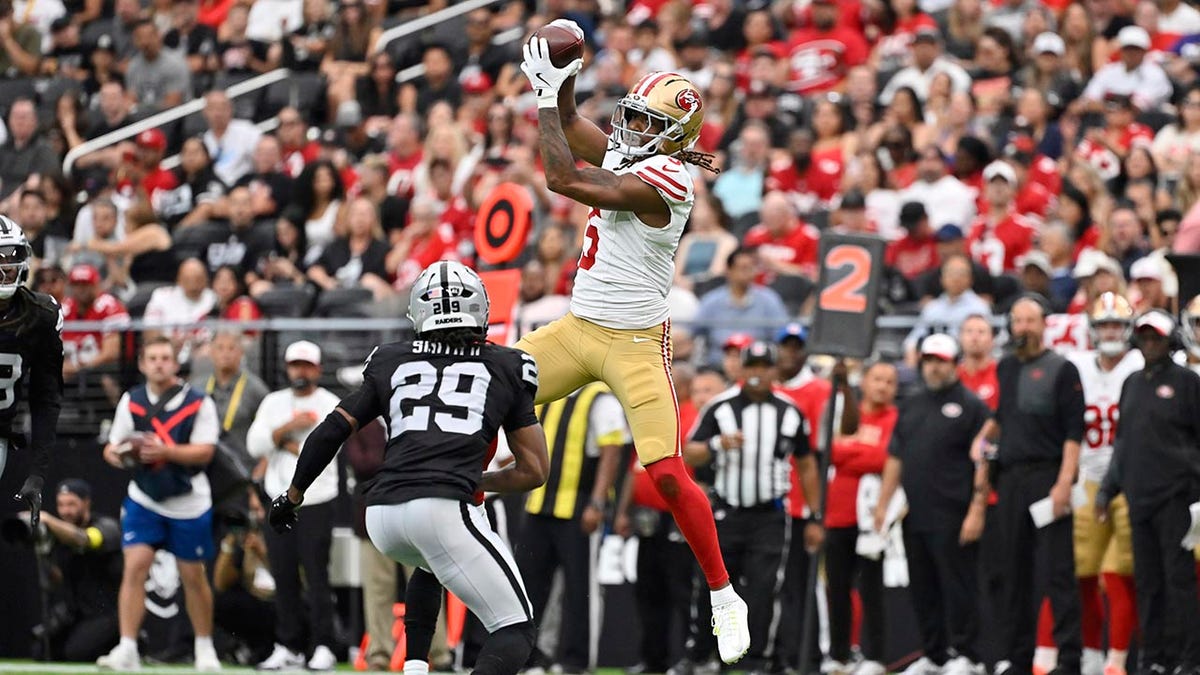 Demarcus Robinson vs Raiders