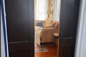 Man Renovating 100‑Year‑Old Home Stunned by What He Finds Behind Walls