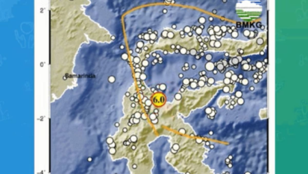 Dozens injured after magnitude 6.0 quake strikes Sulawesi, Indonesia, official says