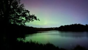 The Aurora Borealis Is Back: These 18 States Have a Chance to See It Over 2 Nights