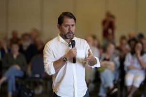 Ruben Gallego Fires Up Iowa Crowd With Attack on Trump’s Tax Bill