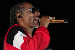 Snoop Dogg Criticizes LGBTQ+ Plots in Kids’ Movies: ‘Putting It Everywhere’