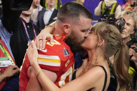 CBS Reporter’s Reaction to Taylor Swift, Travis Kelce Engagement Goes Viral