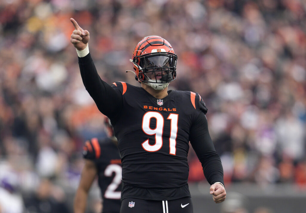 Are Eagles a Trade Suitor for Disgruntled Trey Hendrickson?