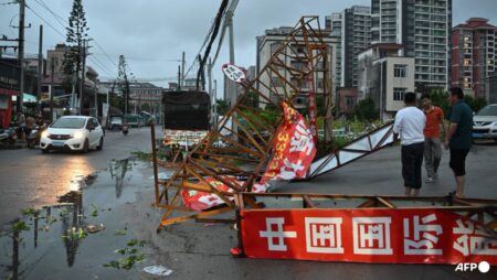 Typhoon Ragasa bears down on southern China after killing 17 in Taiwan
