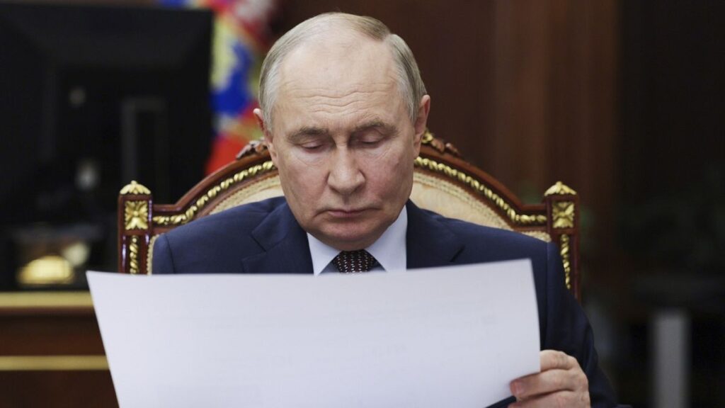 EU prolongs sanctions on Russian individuals, keeping blacklist intact