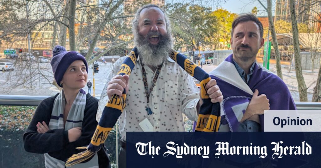 Should West Coast Eagles fans back Fremantle this weekend?