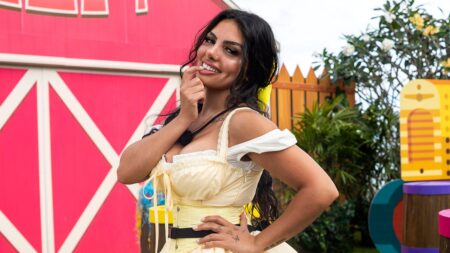 ‘Love Island USA’ star’s appearance on NFL pregame show leaves Super Bowl champion coach, fans stunned