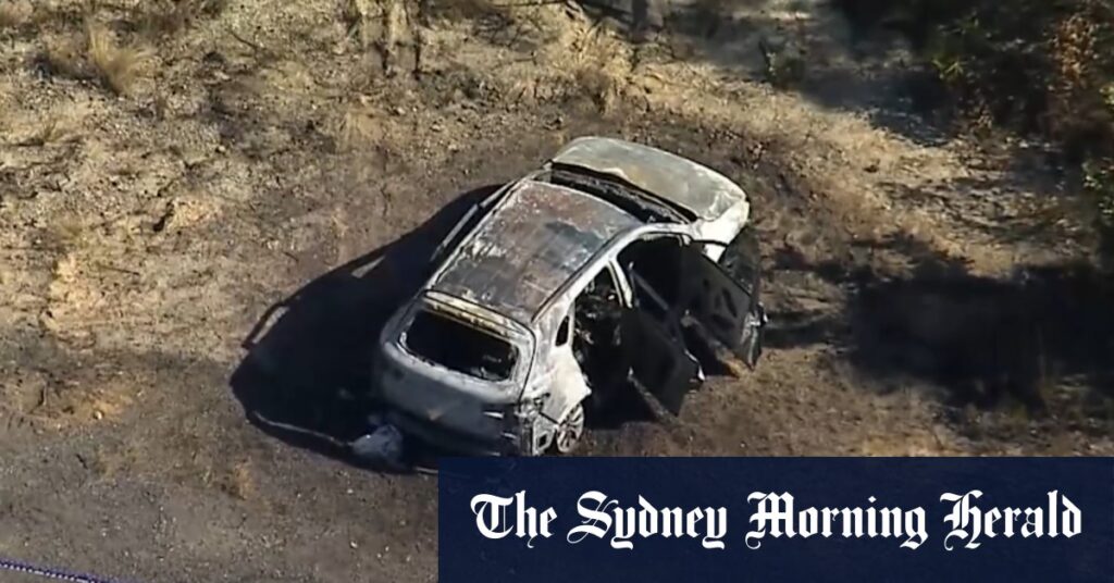 Body found in burning car in Blue Mountains
