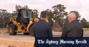 Rare racetrack rift between Labor colleagues