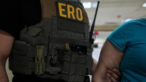 Judge allows ICE to continue courthouse arrests in New York City following legal challenge